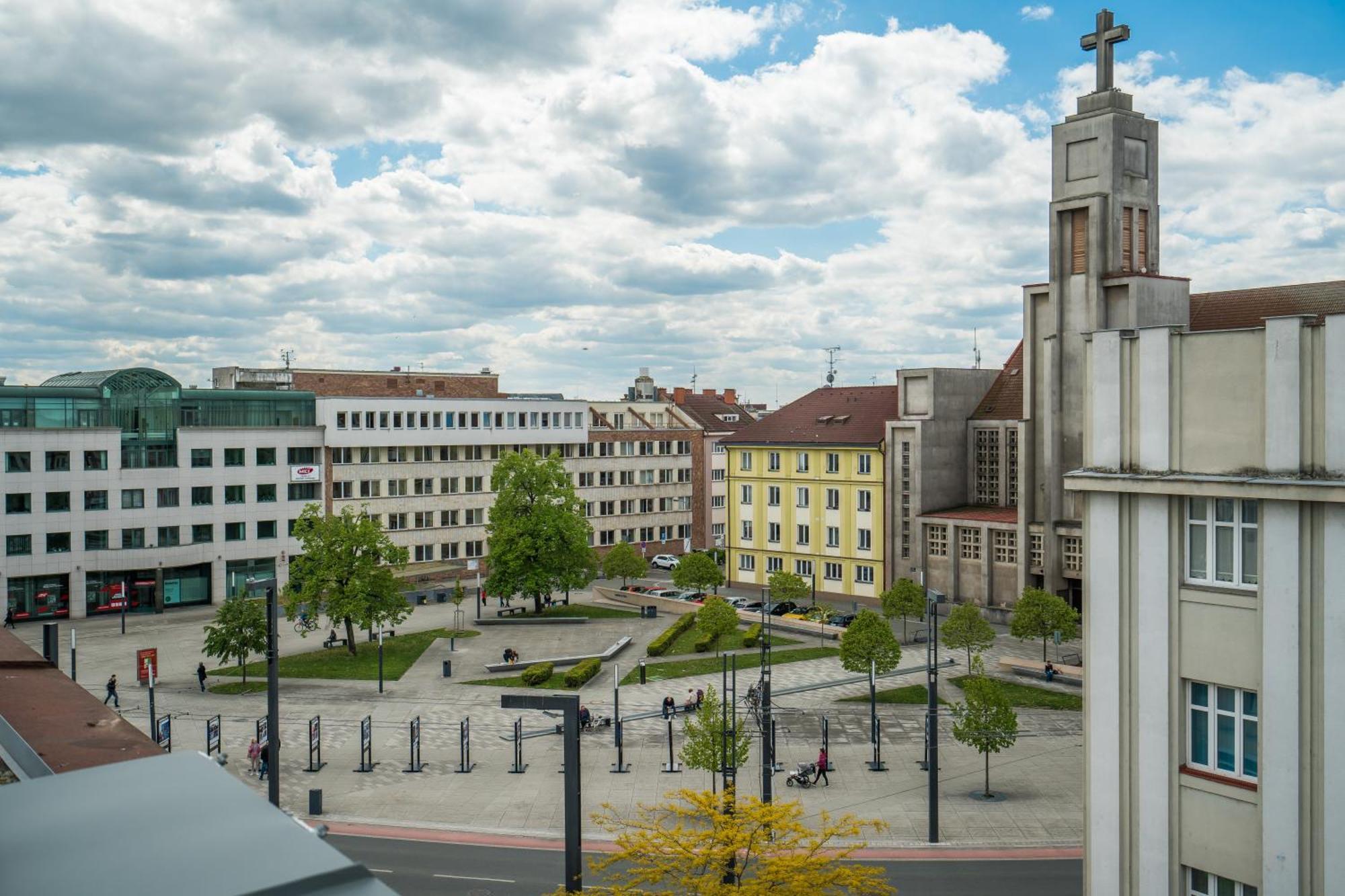 Perla Hradce 401 Leilighet Hradec Králové Eksteriør bilde